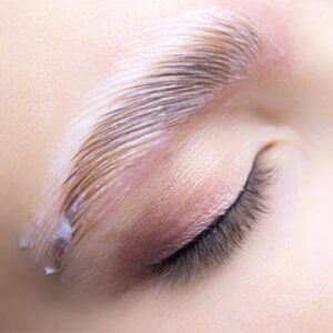 Brow lamination process in Houston, TX - Dermaluxe Spa Houston Tx - Come to Dermaluxe Spa Today To Get